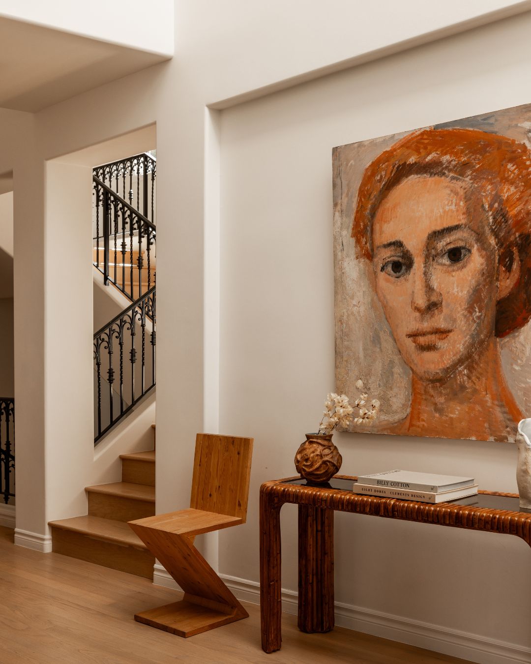 STYLIST-APPROVED WAYS TO USE ART IN YOUR HOME