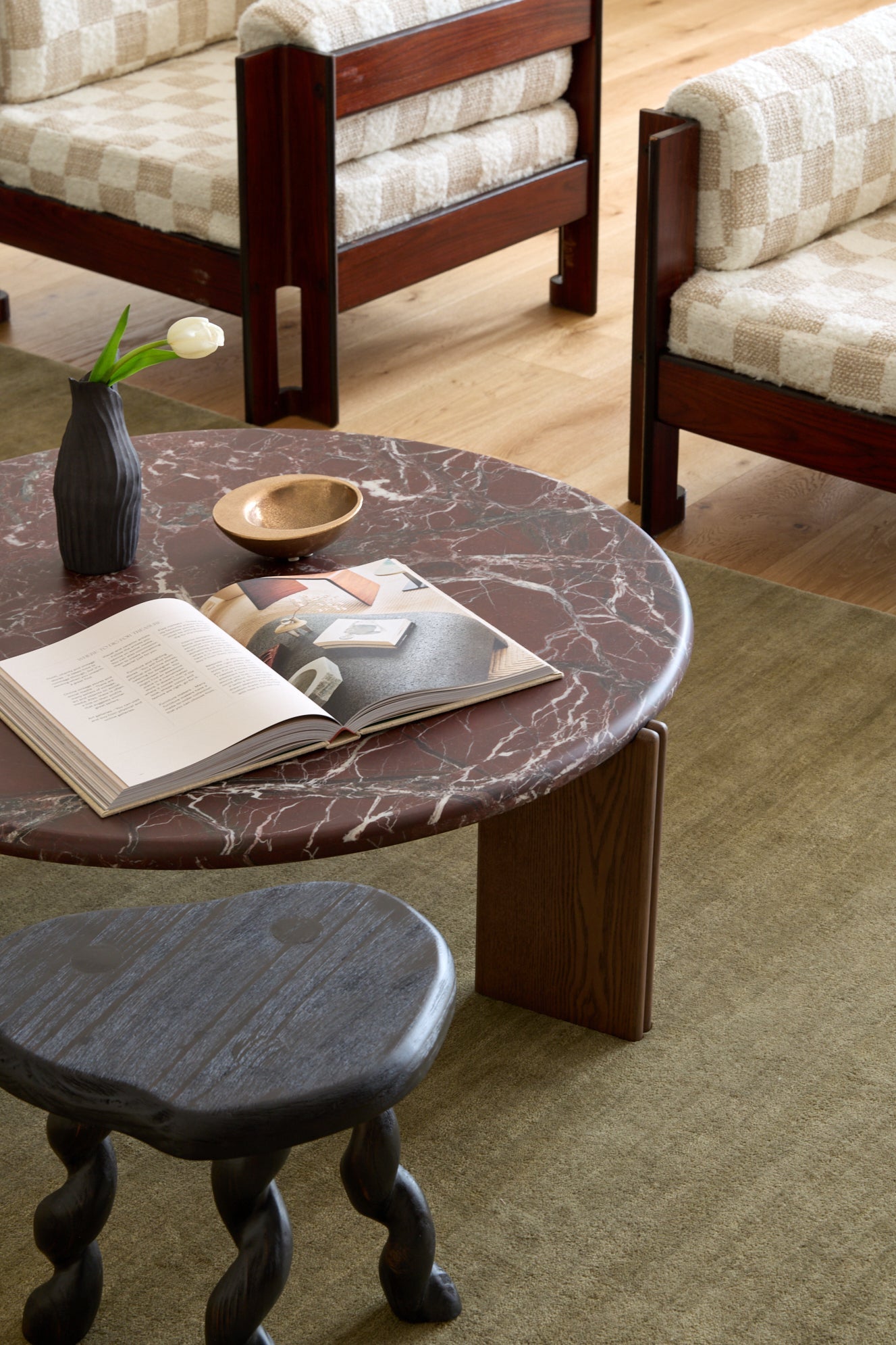 COFFEE TABLE STYLING EDIT