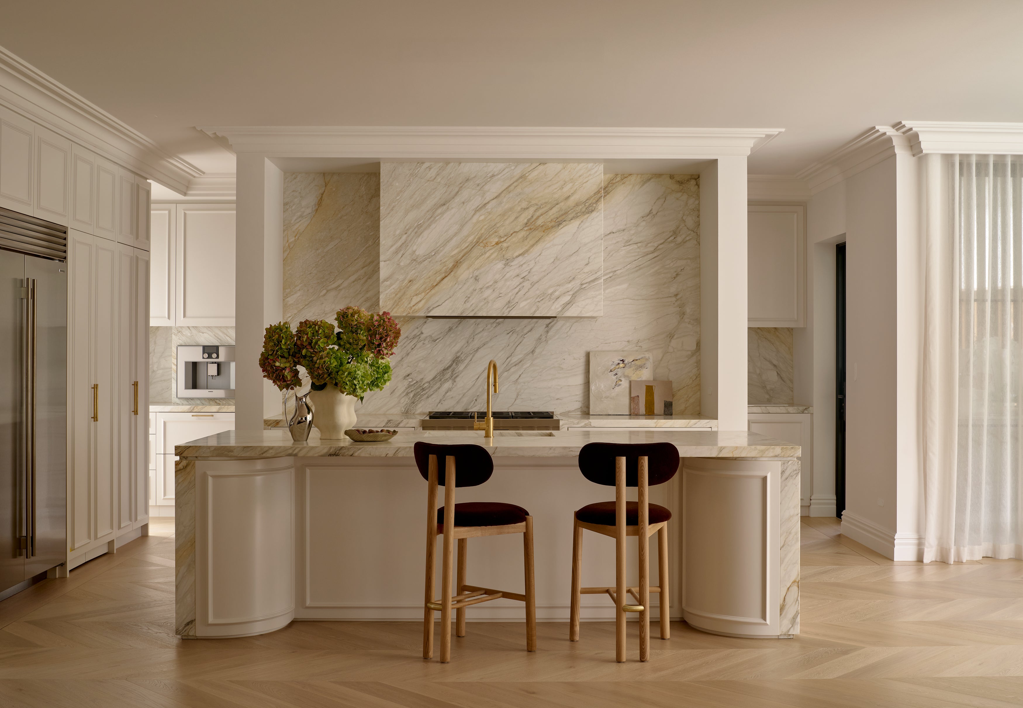 BELLEVUE HILL RESIDENCE
