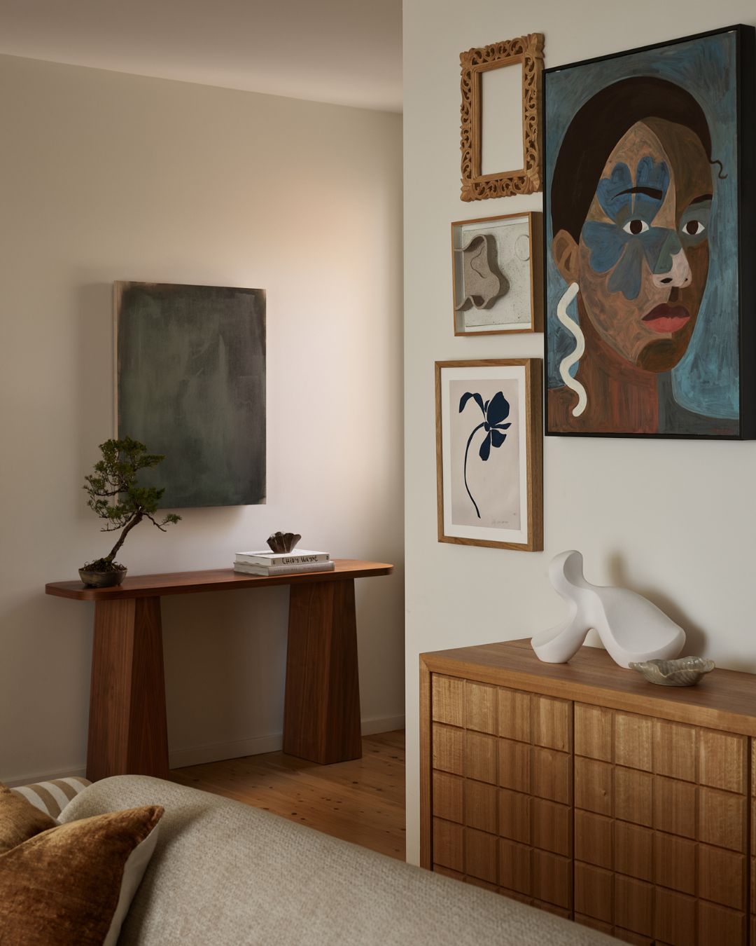 HOW TO CHOOSE ART FOR YOUR HOME