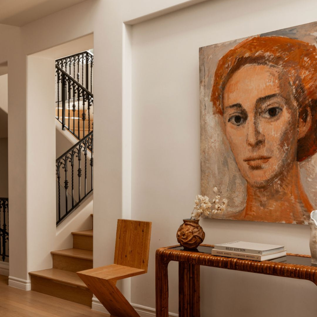 STYLIST-APPROVED WAYS TO USE ART IN YOUR HOME